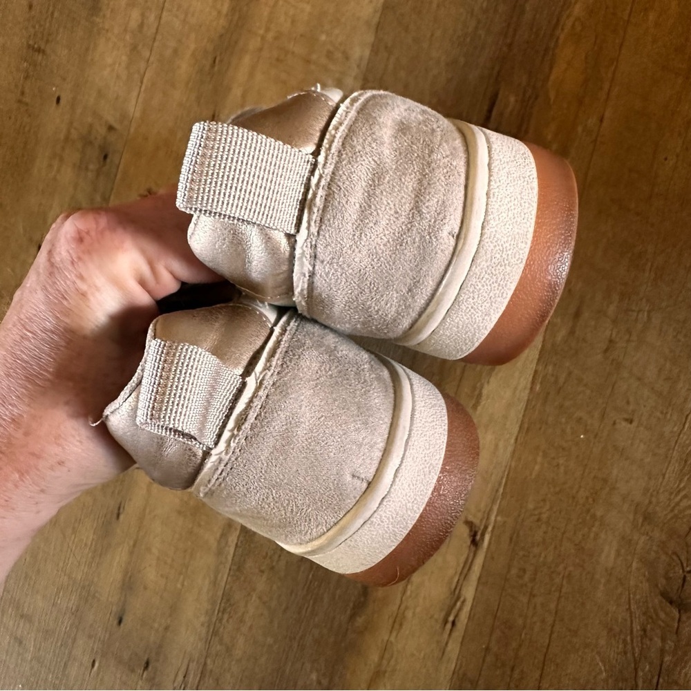 ShuShop Romi Sneaker | Bone - Picture 9 of 12